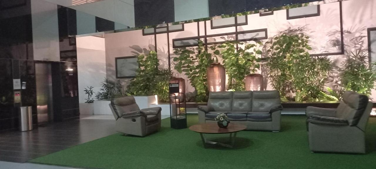 Yemala Suites At Skyloft - Johor جوهر بهرو المظهر الخارجي الصورة